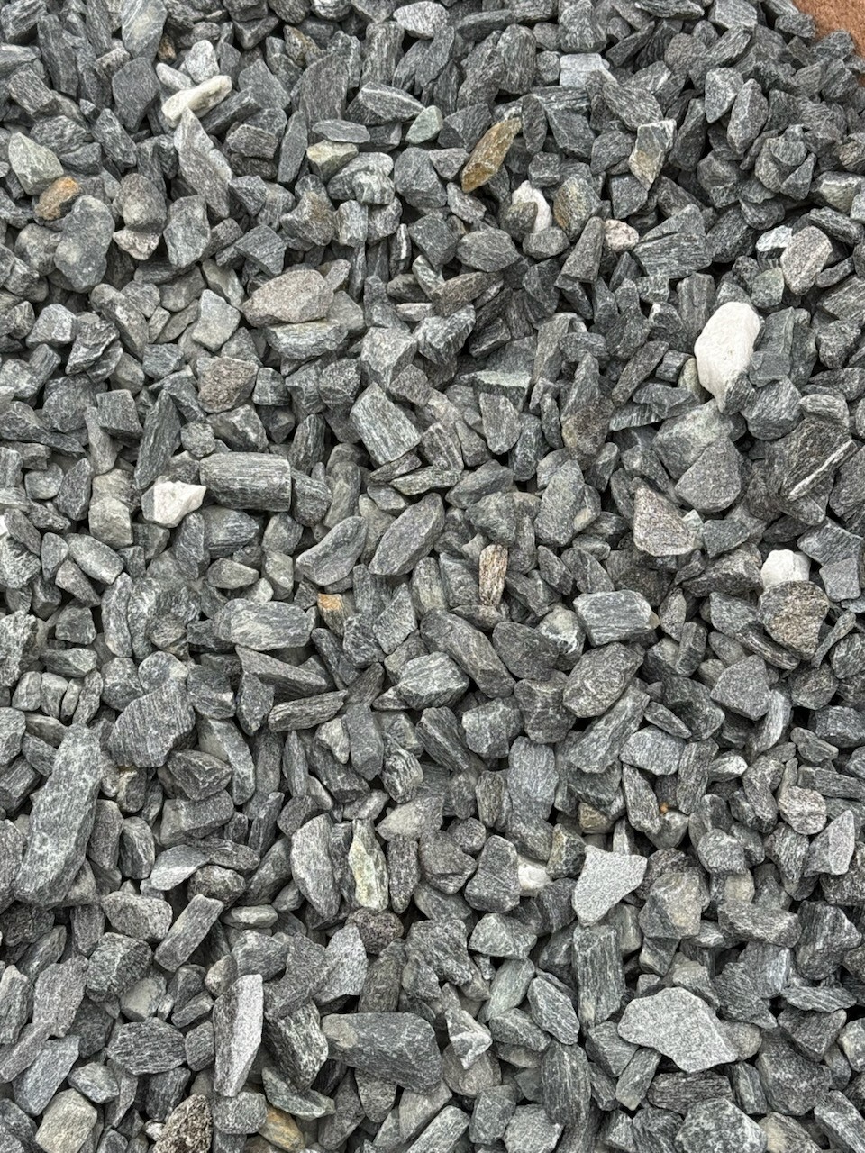 Maylen Black per cubic yard