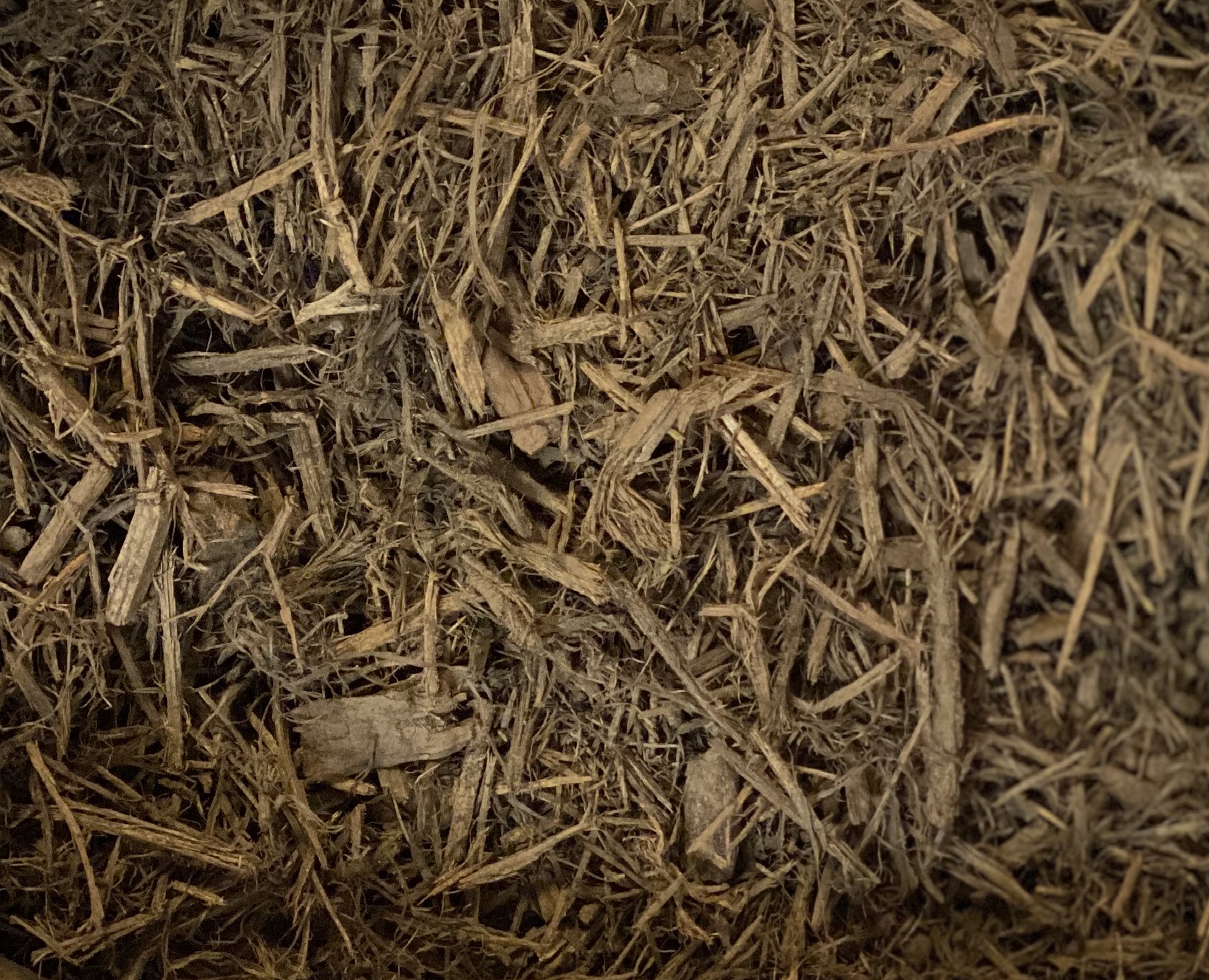 2 cubic foot bagged Premium Hardwood Mulch 2 cubic foot bagged Premium Hardwood Mulch
